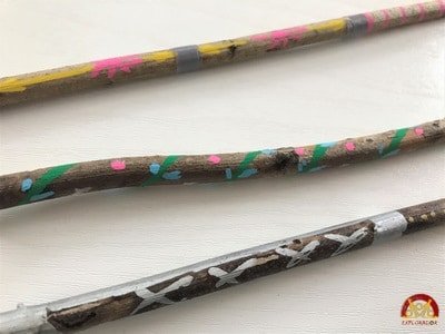 decorer baguettes magiques avec enfants posca