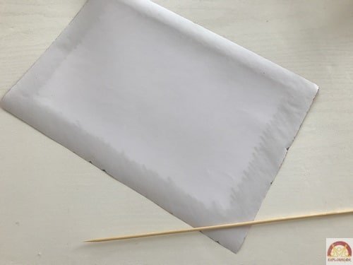 debut fabrication baguette magique papier