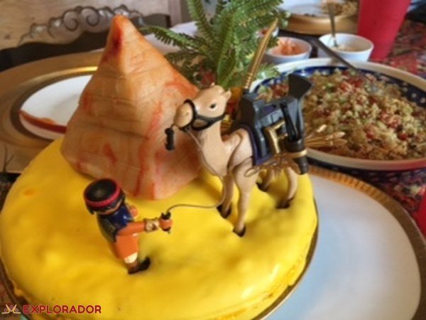 gateau anniversaire theme egypte